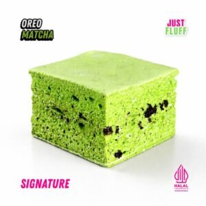 Marshmallow Signature One Cube Justfluff #1 Halal dengan pilihan rasa meliputi Candy Blossom, Choco Banana Rizz, Rainbow Bubblegum, Matchaoreo, Strawberry, Choco Vanilla, Choco Durian.